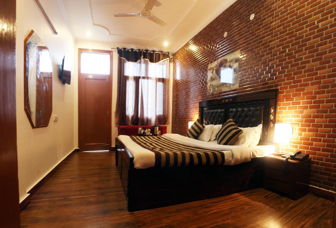 Divyansh Hotel Dharamshala Dış mekan fotoğraf