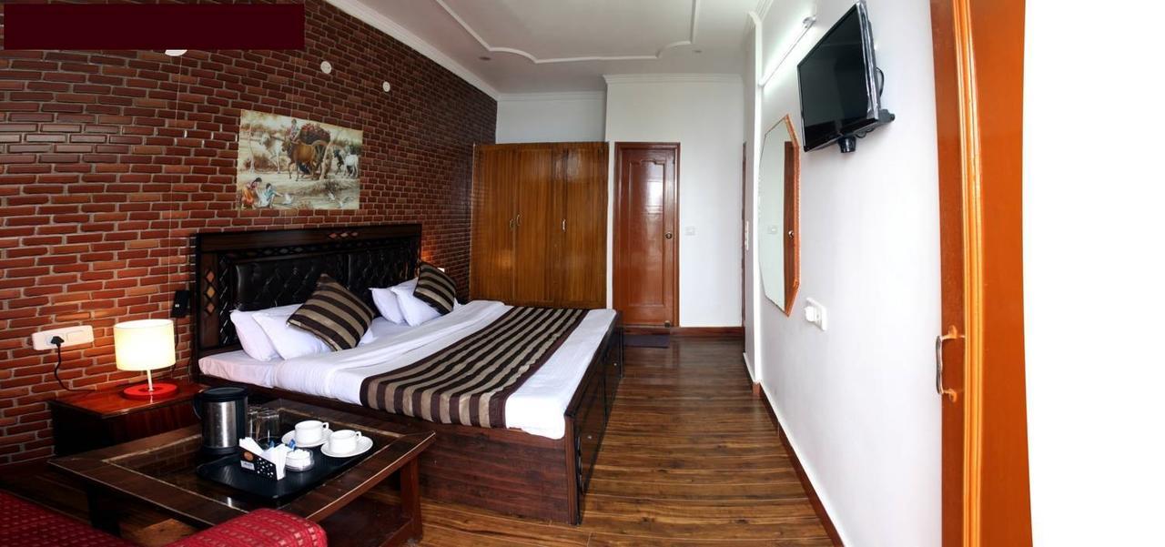 Divyansh Hotel Dharamshala Dış mekan fotoğraf
